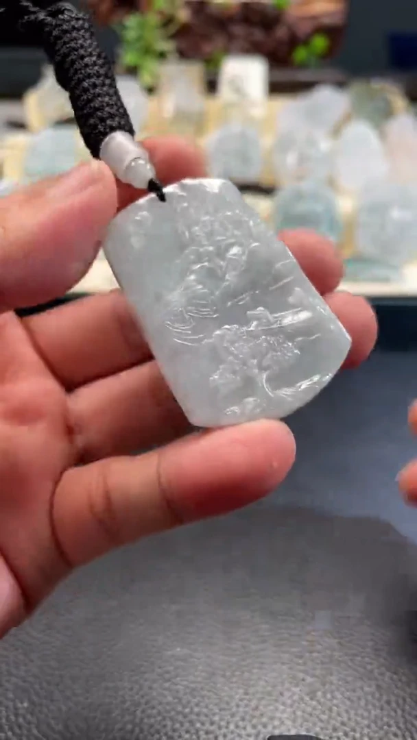 颈饰未镶嵌翡翠10/11/042