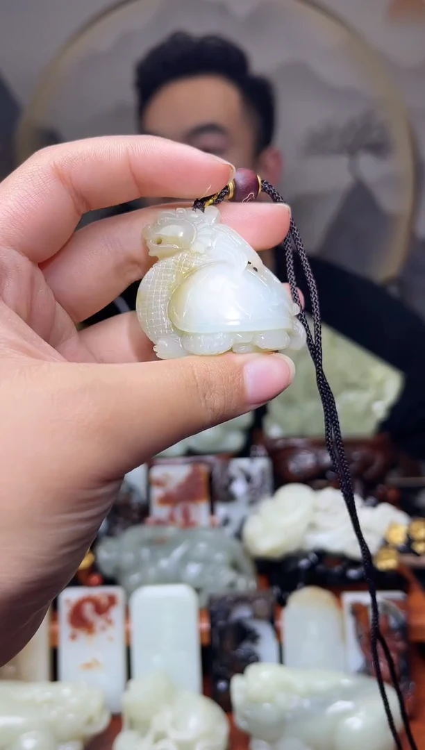 【闪购商品】和田玉吊坠未镶嵌128