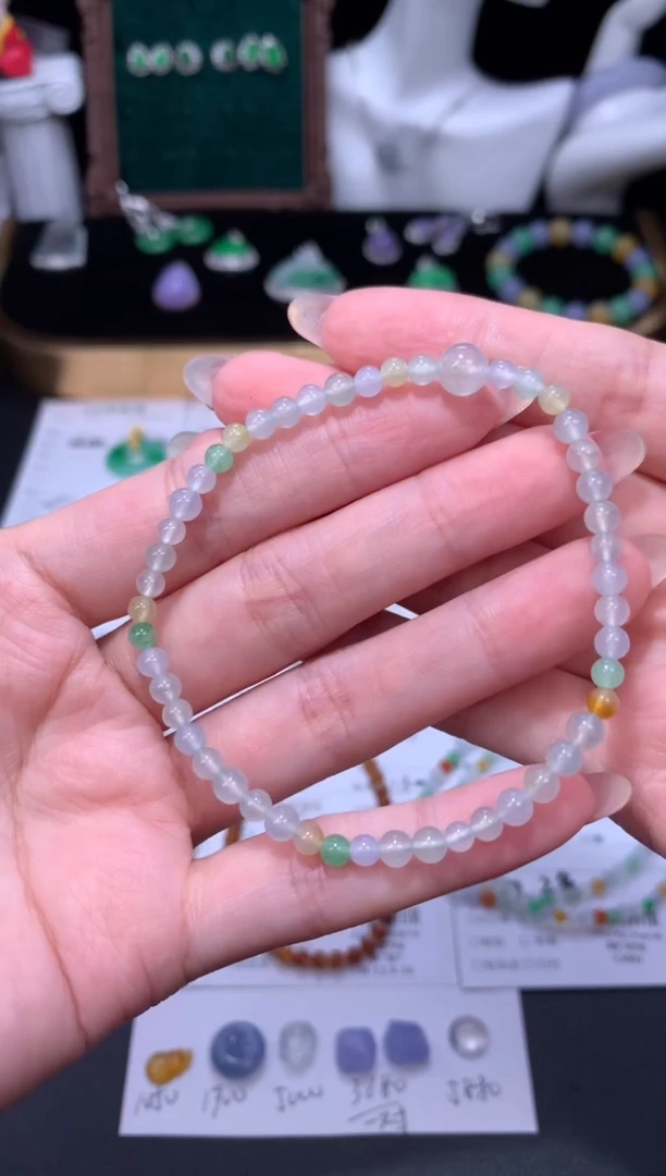 未镶嵌定制翡翠48小时鉴赏期 退货不扣服务费