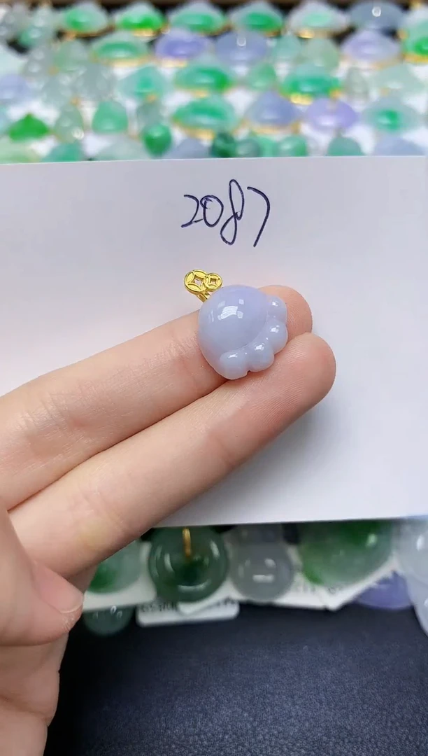 翡翠未镶嵌颈饰 天然缅甸翡翠A货