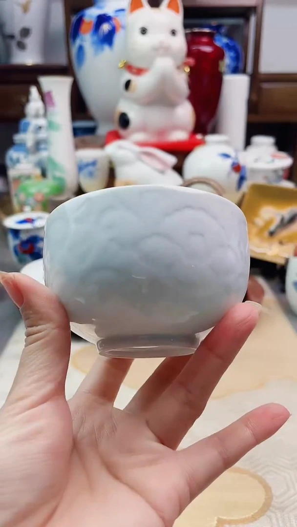 【闪购商品】盘日产浮雕茶杯一一