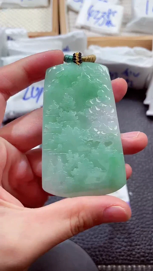 颈饰未镶嵌翡翠00004898