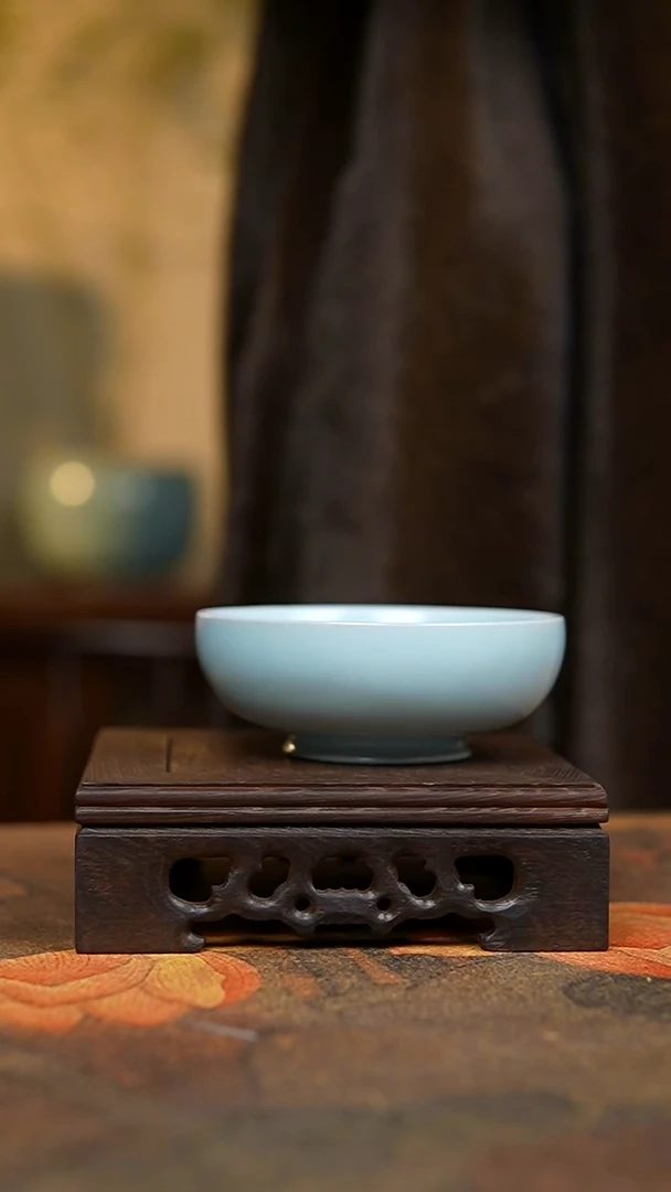 杯仿古月白普洱杯