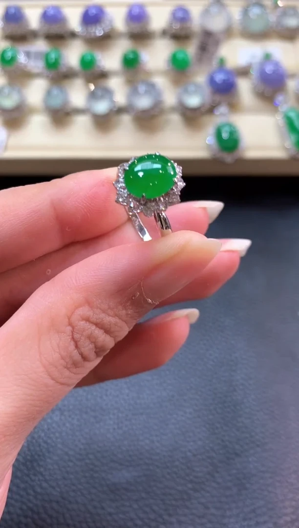 翡翠戒指18K金镶嵌n79