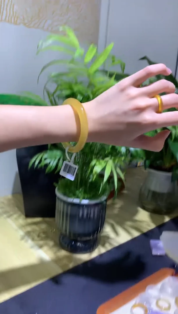 手镯玛瑙/玉髓未镶嵌小金条+戒圈