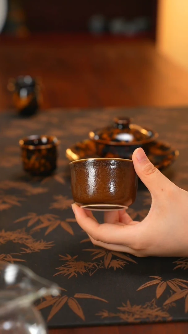文丘鱼籽釉单杯仰钟杯