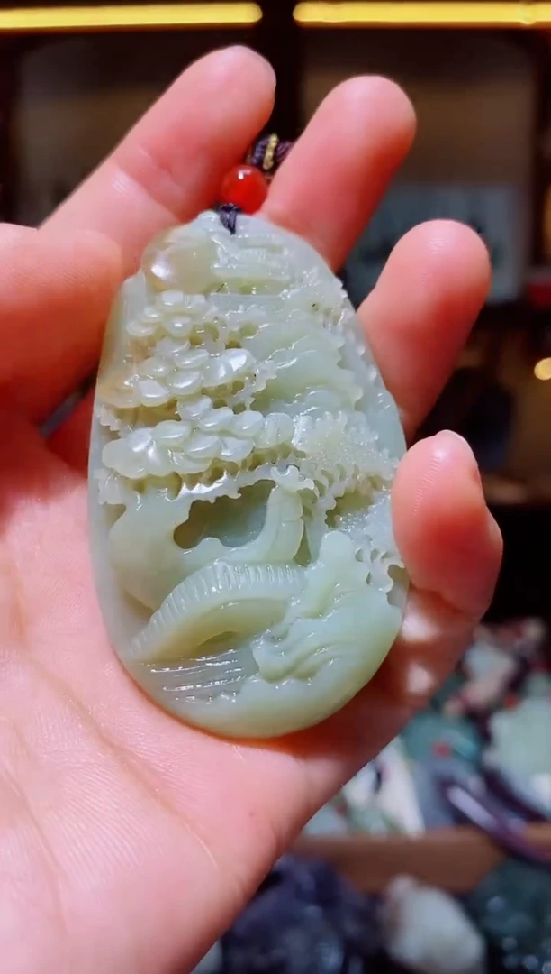 颈饰未镶嵌和田玉1
