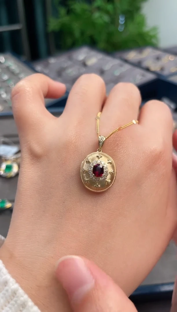 【闪购商品】红宝石吊坠(不含链)18K金镶嵌/0.55ct/无烧鸽血红