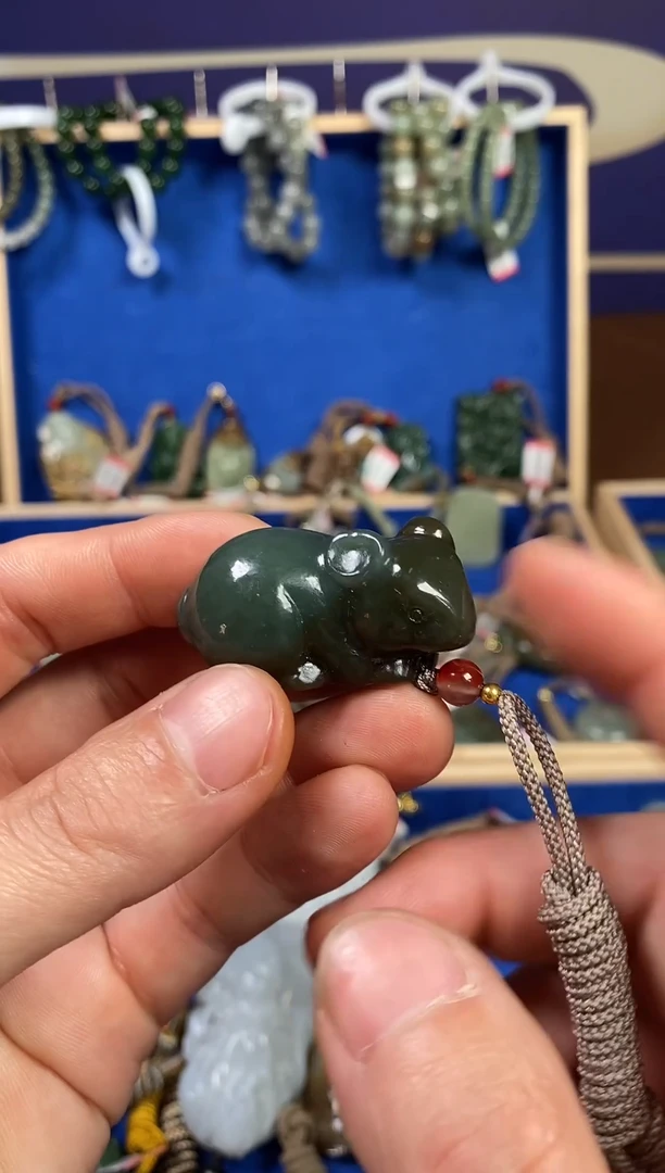 颈饰未镶嵌和田玉12