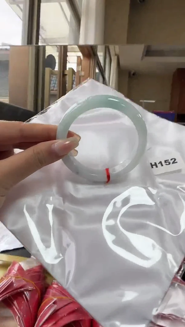 未镶嵌手镯翡翠A货手镯/微瑕