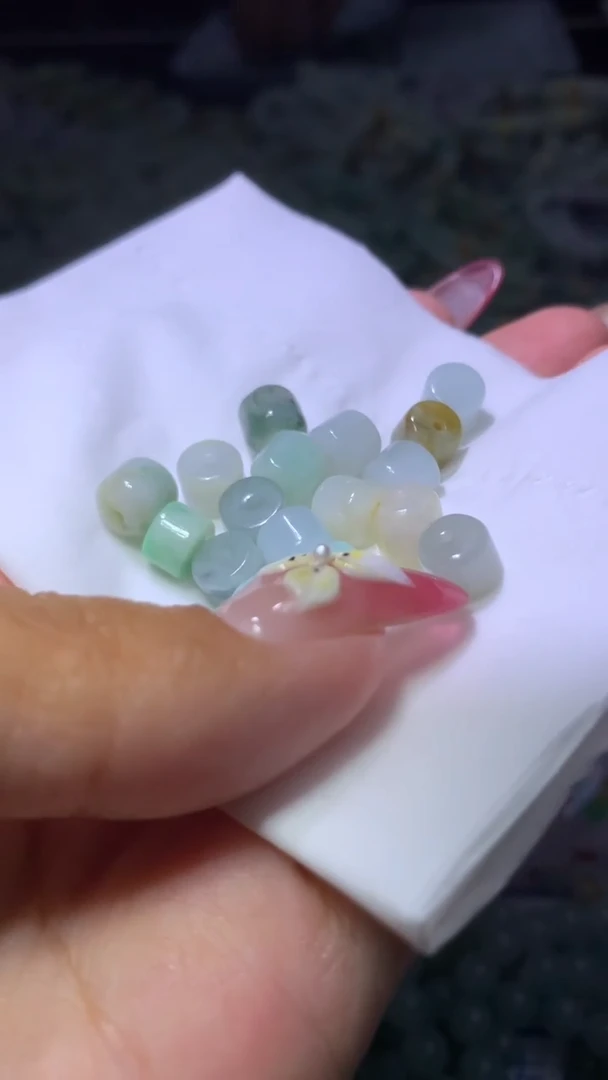 翡翠未镶嵌颈饰晚***意MXX028566