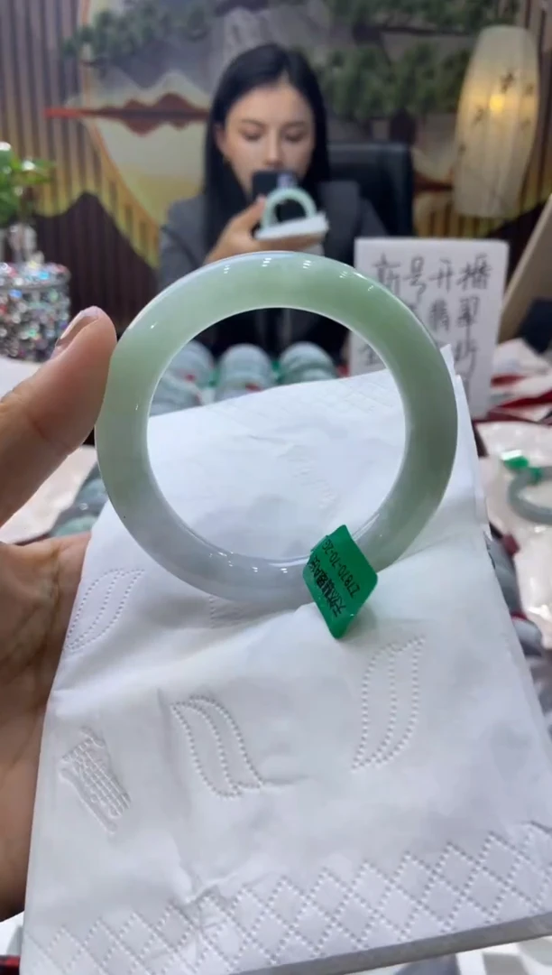 未镶嵌手镯翡翠00004864