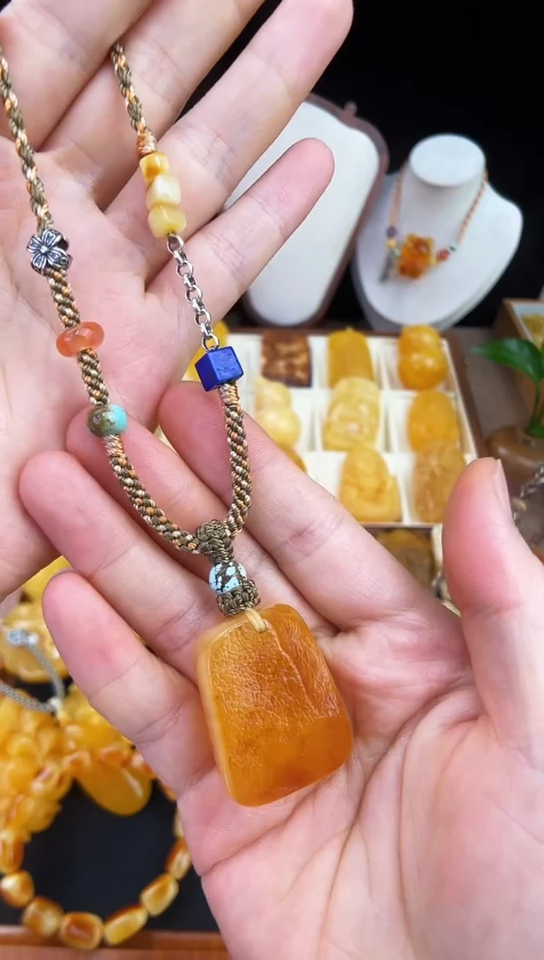 琥珀未镶嵌珠宝奇石柒月