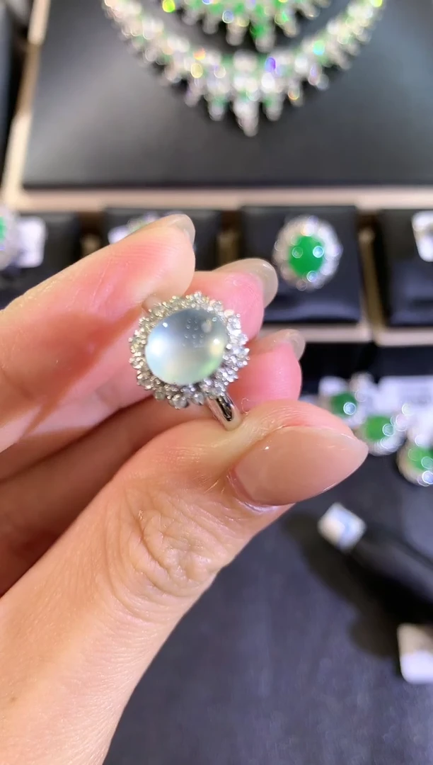 翡翠戒指18K金镶嵌a78