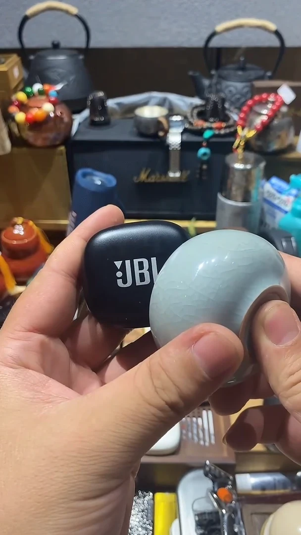 瓷片闪购商品 如图所示