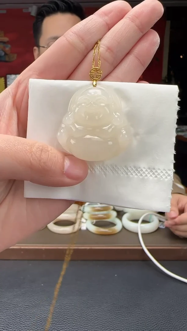 【闪购商品】和田玉颈饰18K金镶嵌藕粉佛公