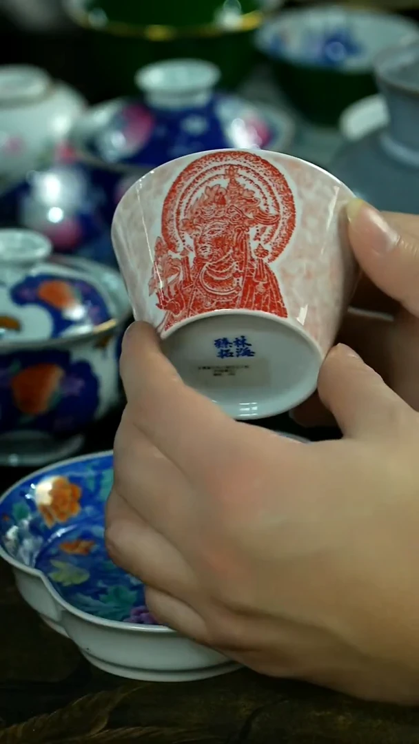 茶具还挺美，蹲下看看！