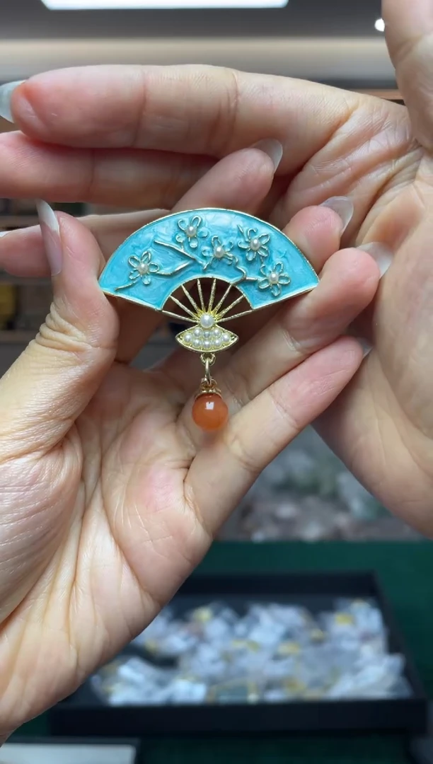 南红玛瑙未镶嵌颈饰多样性发一件