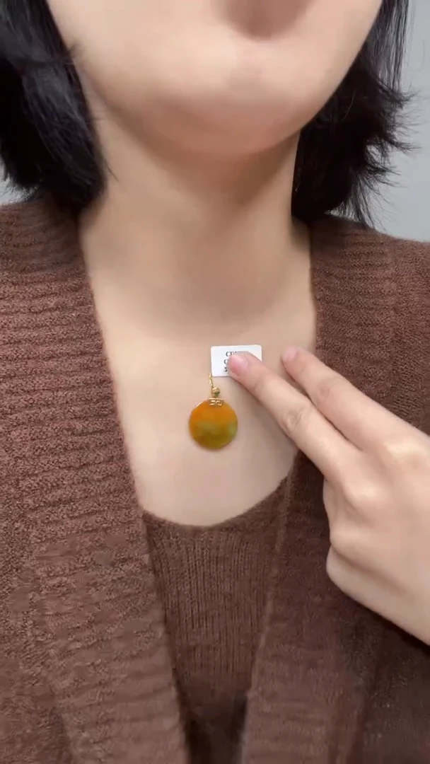 【闪购商品】翡翠颈饰18K金镶嵌我