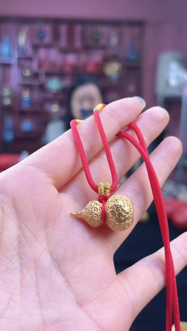 非遗技艺花丝葫芦吊坠