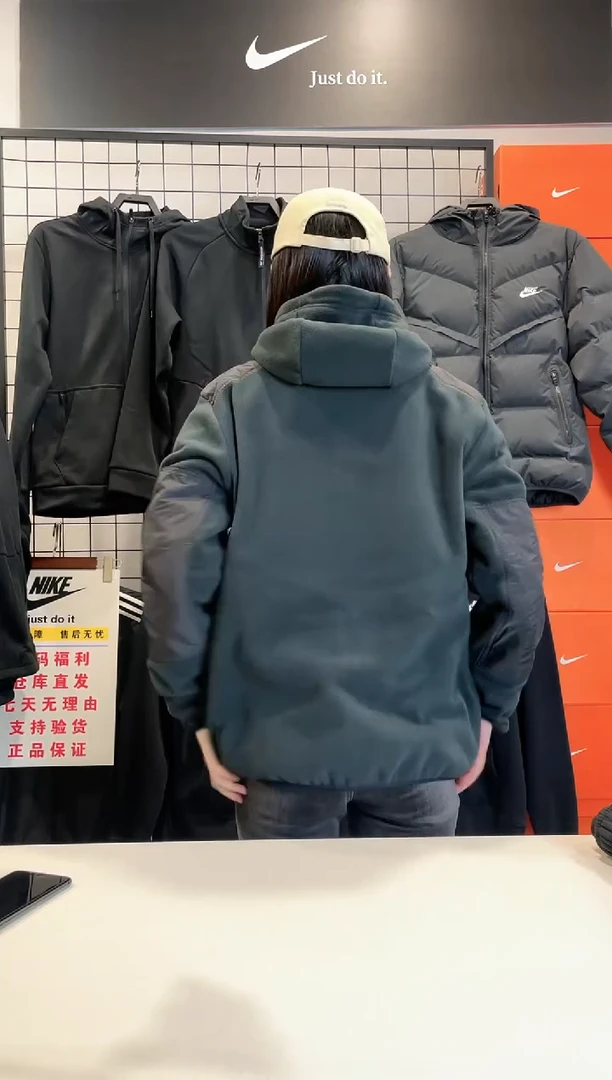 4883 黑色摇粒绒M码110-130斤  不退换