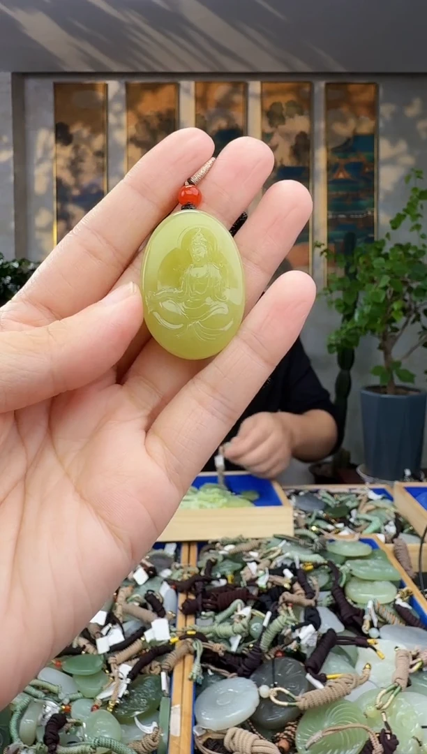 未镶嵌和田玉挂件拍一发一