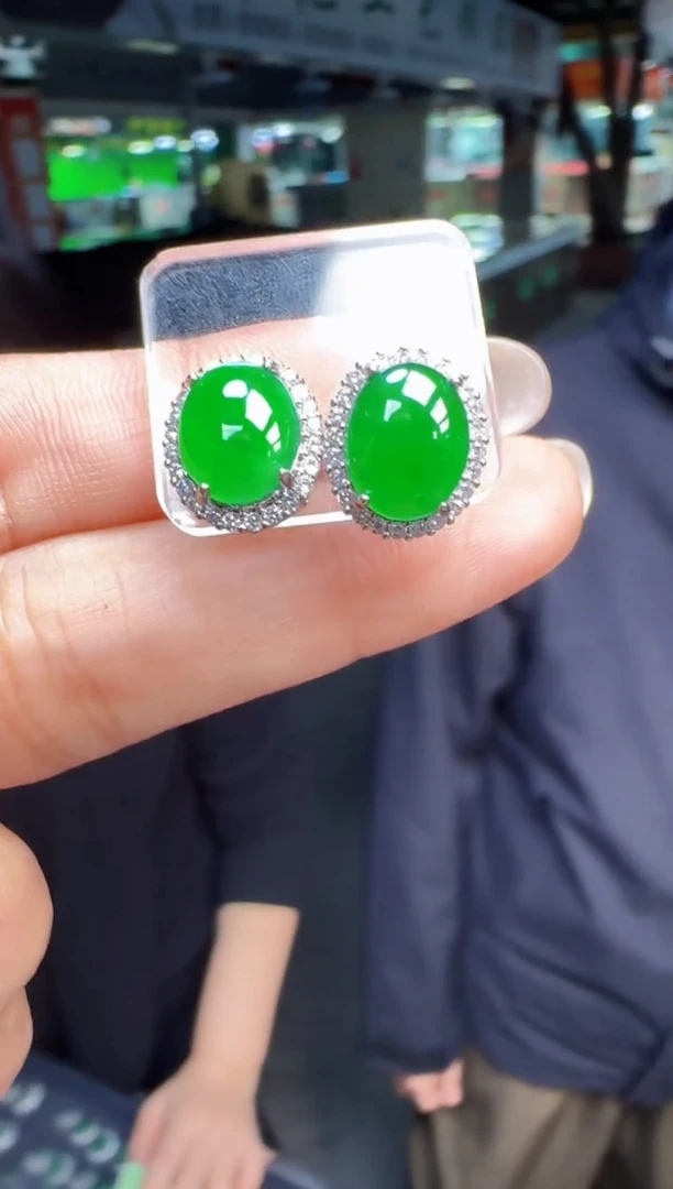 未镶嵌定制翡翠翡翠耳环7