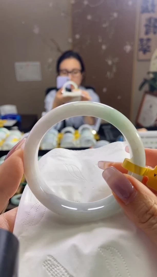 未镶嵌手镯翡翠58.7圈口t