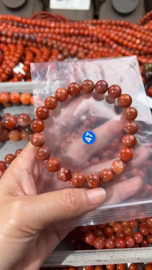 南红玛瑙手串未镶嵌10