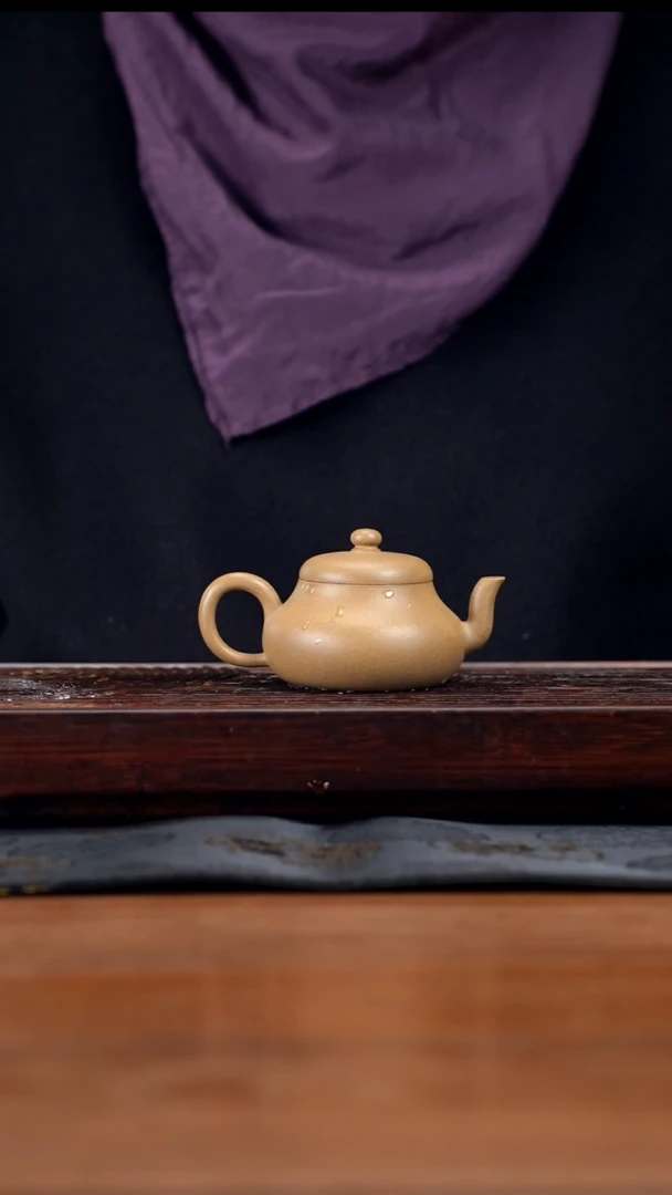 【闪购商品】紫砂茶壶120cc黄龙山原矿段泥君德34