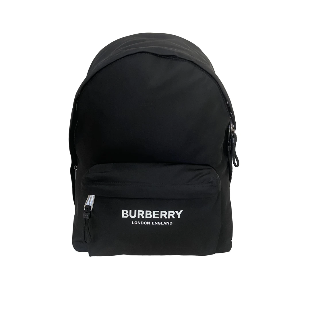 95新 BURBERRY/博柏利 95男士休闲时尚百搭黑色尼龙双肩包/25