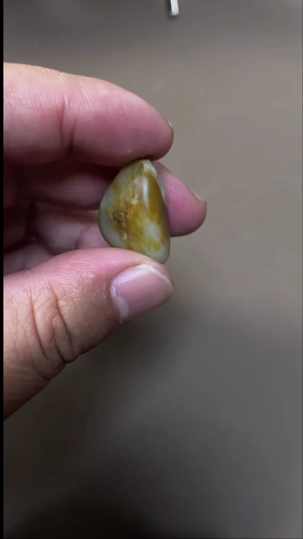 吊坠(不含链)未镶嵌和田玉和田玉吊坠