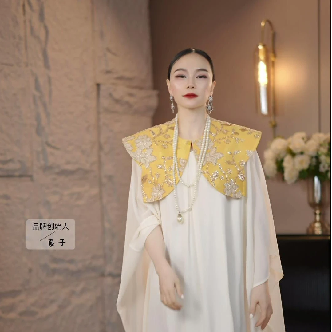 设计师麦子原创中式气质云肩旗袍汉服外搭潮牌女装时尚轻奢高级69