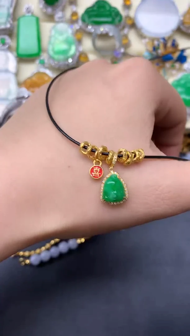 颈饰18K金镶嵌翡翠315-中国好珍宝