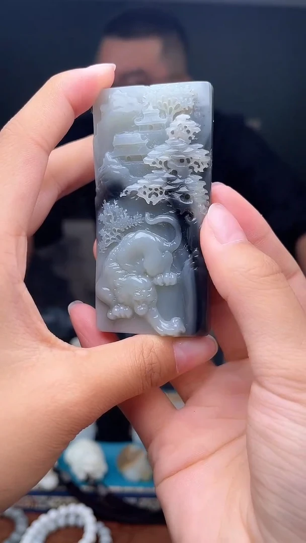 未镶嵌和田玉挂件1