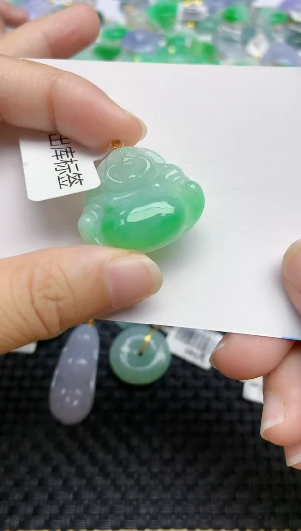 翡翠18K金镶嵌颈饰天然A货翡翠