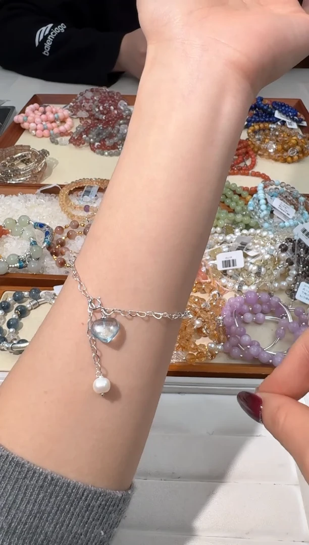 【闪购商品】海蓝宝石手链银S925镶嵌D092海蓝宝爱心链条款