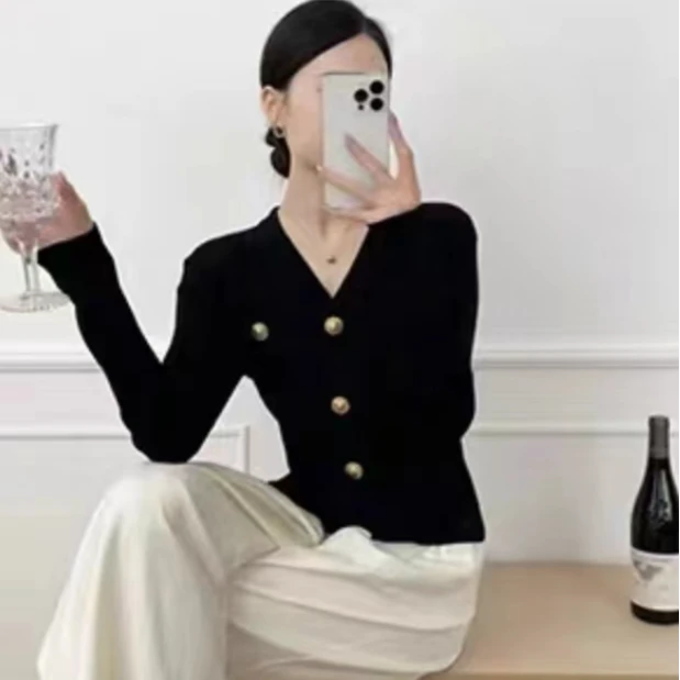 《蕾姐》A101-A150号 秋冬新款气质百搭针织衫