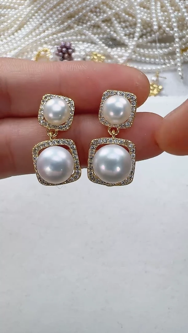 【闪购商品】拼合珍珠（马贝珠）耳饰合金四方灵动