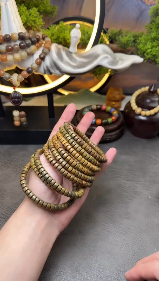 【闪购商品】维腊木（绿檀）手串/手链绿檀精工药片3*7