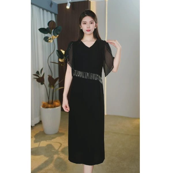 【YK直播专享】B176洋气流苏设计连衣裙女2025新款遮肉显瘦时尚裙子