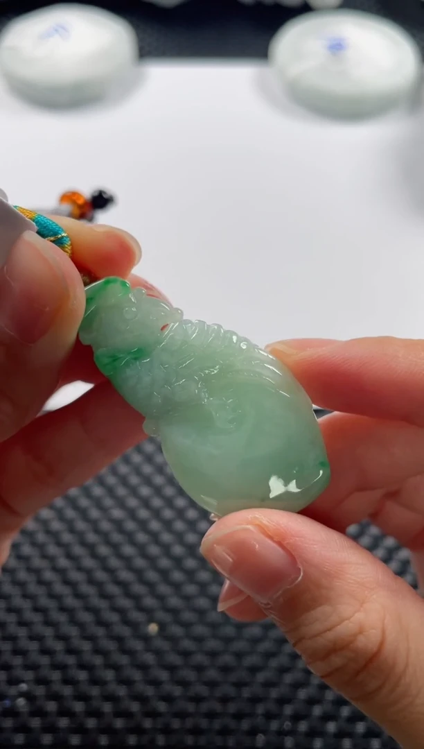 颈饰未镶嵌翡翠基地发货H 0344