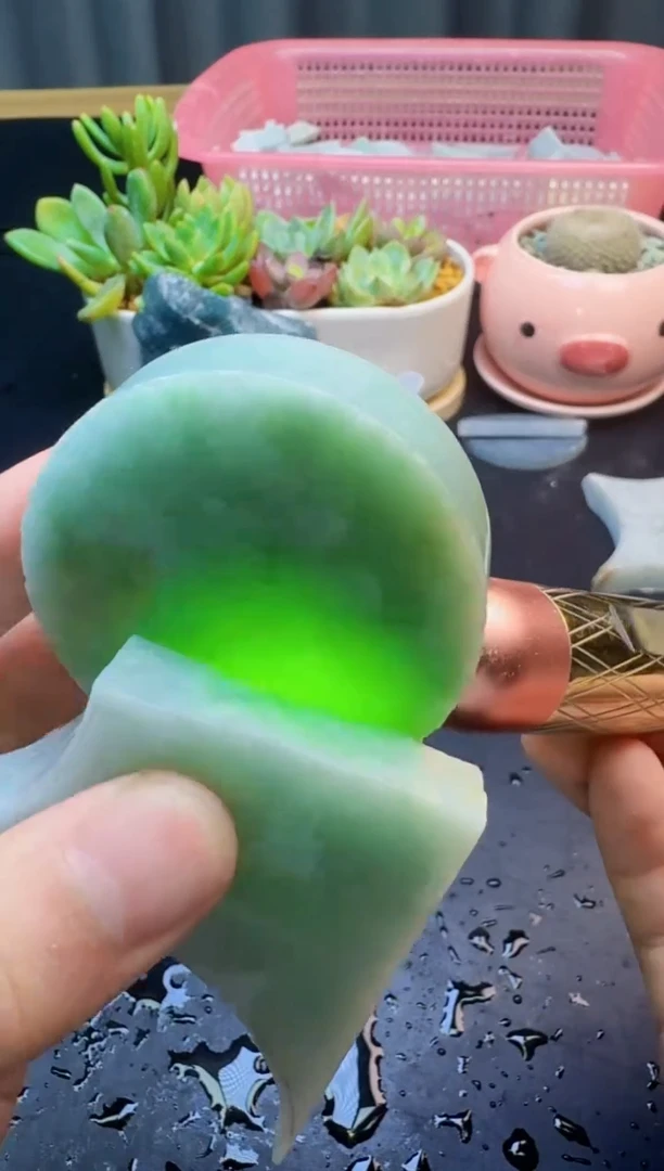 翡翠未镶嵌颈饰007天然缅甸A货翡翠