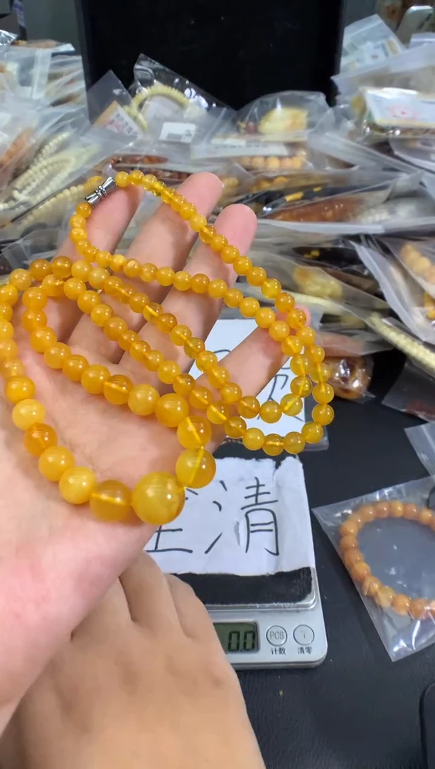 蜜蜡未镶嵌珠宝奇石1