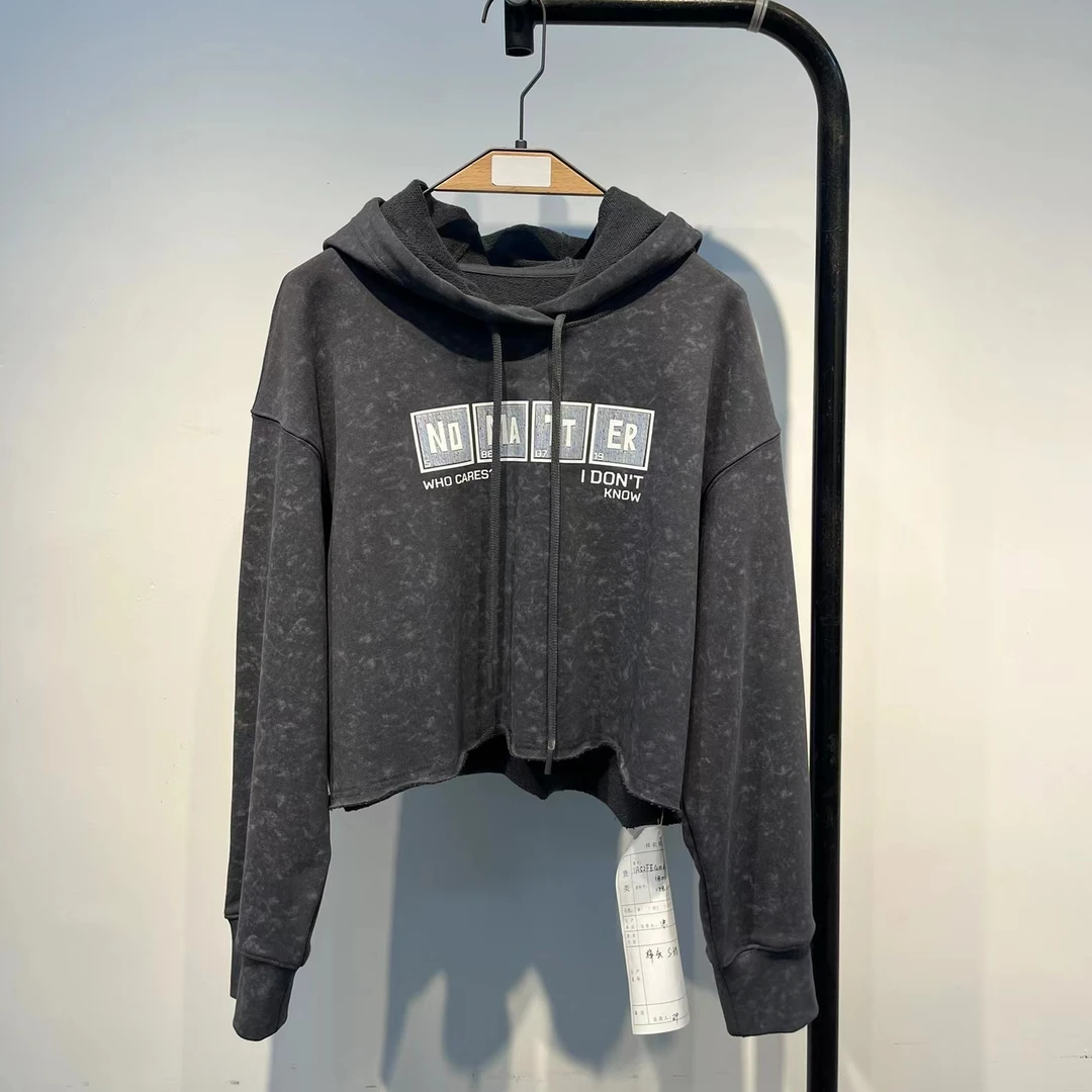 新品长袖百搭宽松连帽短款卫衣  JW52FE4063