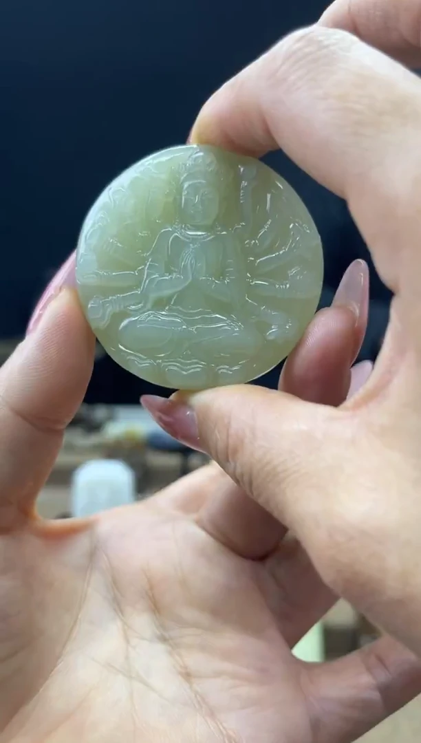 颈饰未镶嵌和田玉1