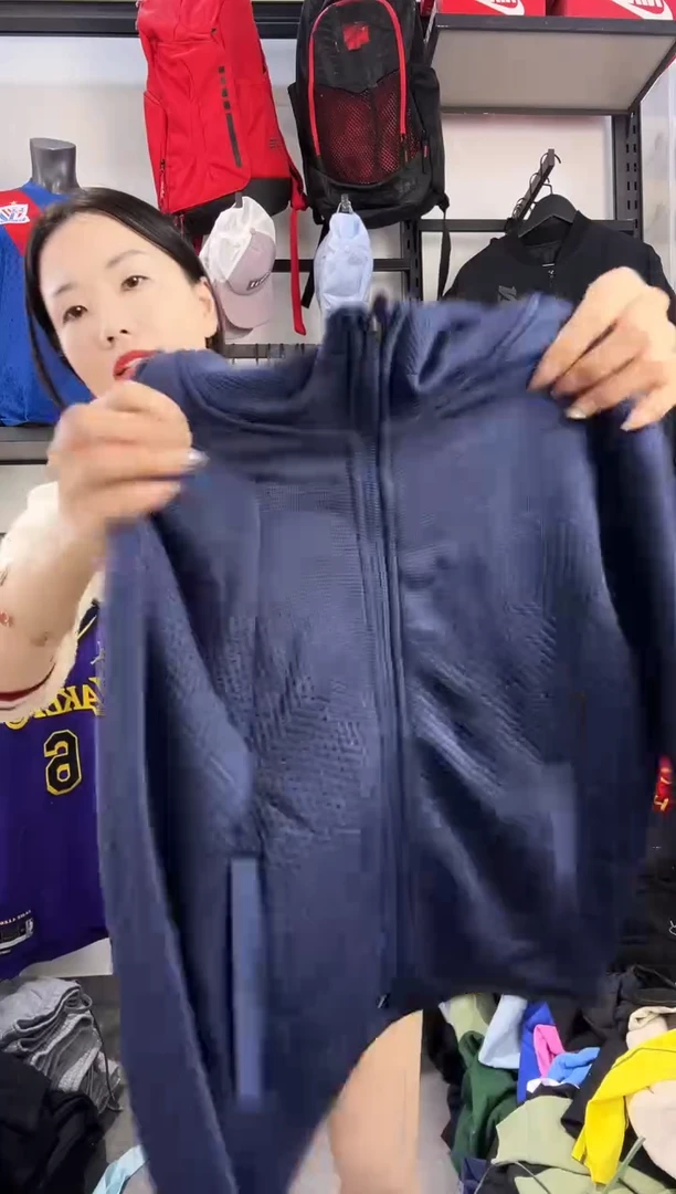 444闪购编码 运动卫衣裤以直播间过款为准 尺码 140
