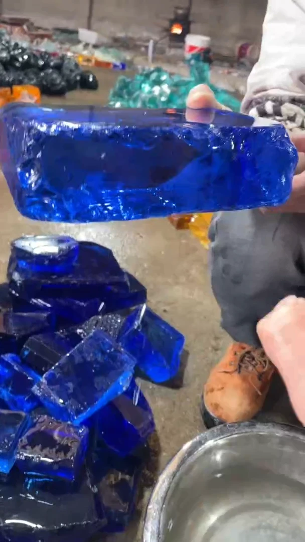 新疆五彩石原石摆件