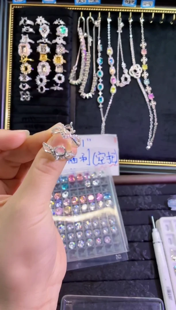 锆石非金属我***猫25.8
