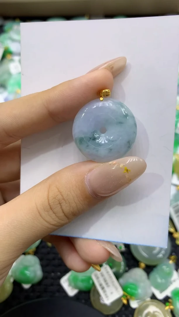 颈饰未镶嵌翡翠天然缅甸翡翠A货